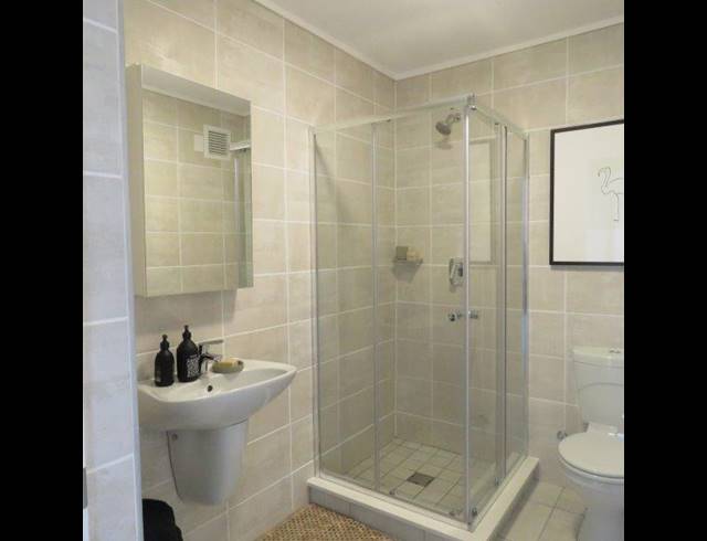 2 BEDROOM APARTMENT TO LET IN GREENBAY ECO ESTATE